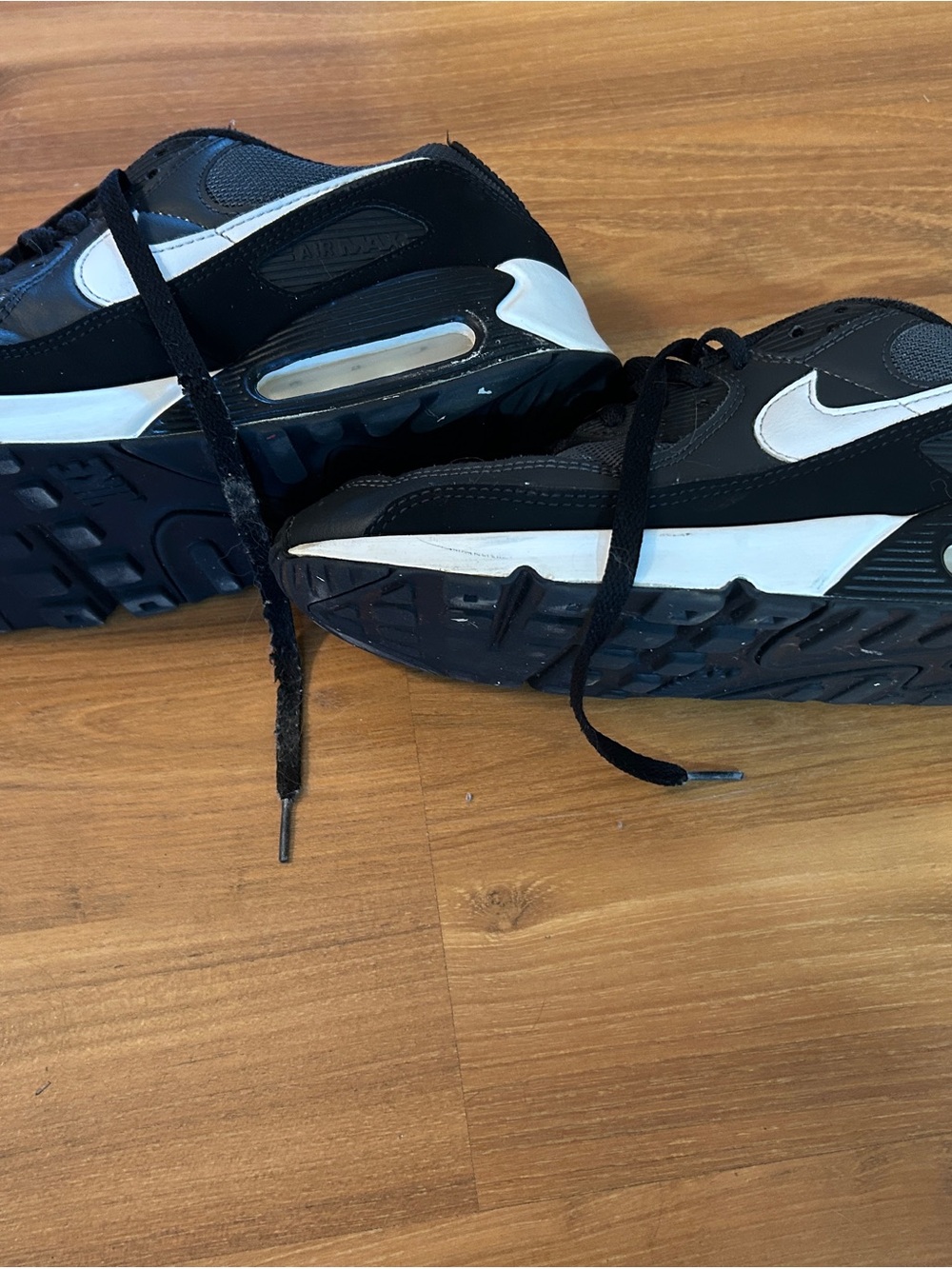 Nike Black and White Men's Athletic Sneakers
